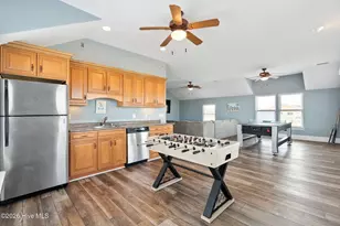 1705 Carolina Beach Ave N, Carolina Beach, NC 28428 - Photo 33