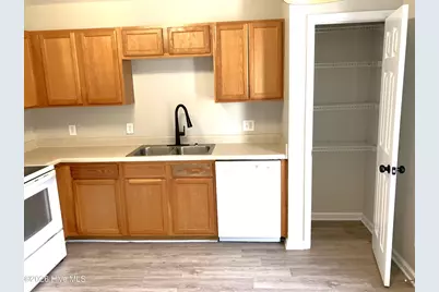 108 Pete Jones Drive #Unit 24, Richlands, NC 28574 - Photo 7