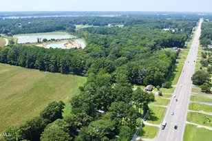 1811 John Small Ave, Washington, NC 27889 - Photo 19