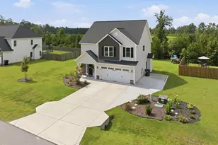 273 W Broughton Ln, Rocky Point, NC 28457 - Photo 3