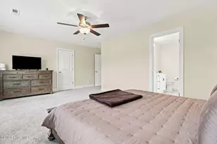 273 W Broughton Ln, Rocky Point, NC 28457 - Photo 19