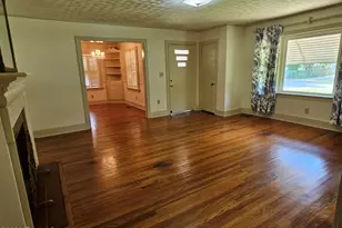 702 Stewart Ave, Clinton, NC 28328 - Photo 5