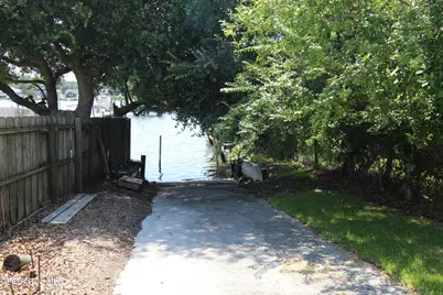 103 Cactus Street, Newport, NC 28570 - Photo 29