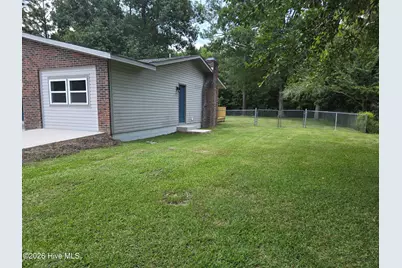 319 Pinewood Court, Jacksonville, NC 28546 - Photo 35