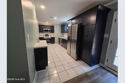 319 Pinewood Court, Jacksonville, NC 28546 - Photo 13
