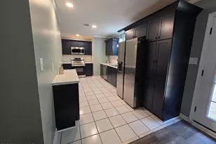 319 Pinewood Ct, Jacksonville, NC 28546 - Photo 13