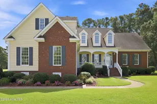 172 Golf Course Dr, Pinetops, NC 27864 - Photo 1