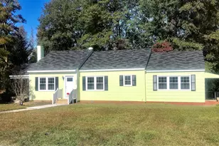 203 Willow Rd, Clinton, NC 28328 - Photo 1
