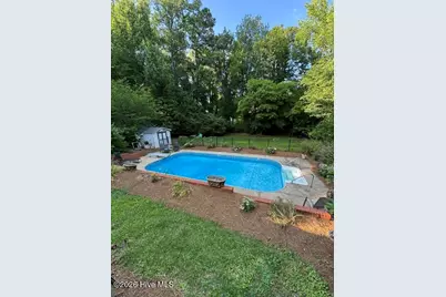 606 N Pine Lane, Wadesboro, NC 28170 - Photo 15