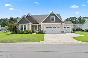 707 E Chatman Dr NW, Calabash, NC 28467 - Photo 1