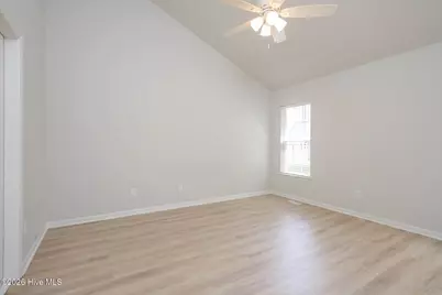 503 Plateau Drive, Greenville, NC 27858 - Photo 5