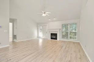 503 Plateau Dr, Greenville, NC 27858 - Photo 3