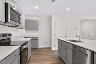 233 Olive Br St, Sanford, NC 27332 - Photo 9
