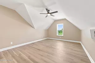 2699 Whitaker Gln Dr, Farmville, NC 27828 - Photo 15