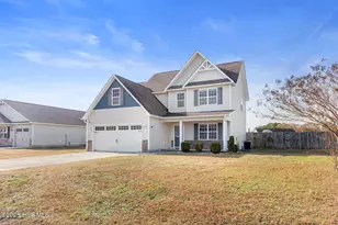 405 Duncan Dr S, Richlands, NC 28574 - Photo 3