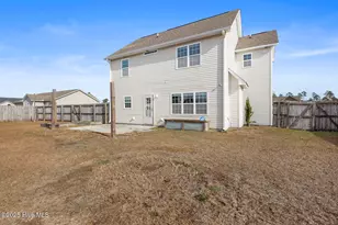 405 Duncan Dr S, Richlands, NC 28574 - Photo 33