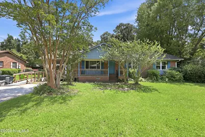 203 Carolina Pines Boulevard, New Bern, NC 28560 - Photo 1