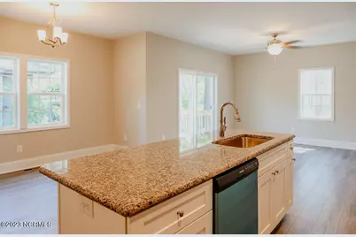816 Ducks Landing, Aberdeen, NC 28315 - Photo 15