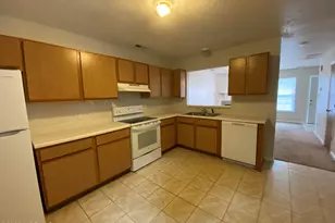 1976 W Brandymill Ln, Jacksonville, NC 28546 - Photo 5