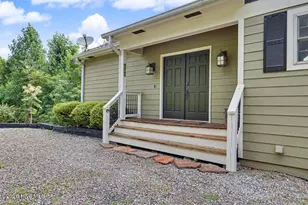 575 Longview Dr, Hayesville, NC 28904 - Photo 7