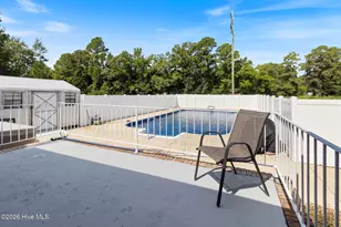 123 N Elmhurst St, Clarkton, NC 28433 - Photo 3