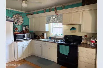 2023 Yorktown Street, Kill Devil Hills, NC 27948 - Photo 5
