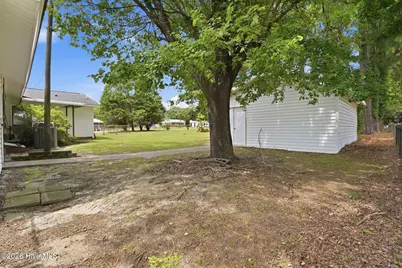 910 Old Grantham Road, Goldsboro, NC 27530 - Photo 45