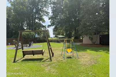 209 Nancy Street, Lake Waccamaw, NC 28450 - Photo 25