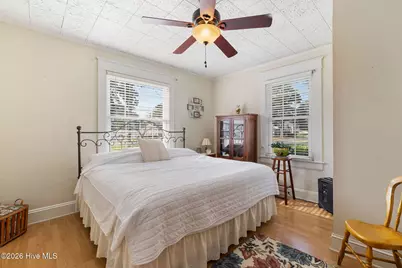 313 N Breazeale Avenue, Mount Olive, NC 28365 - Photo 19