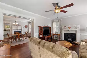 313 N Breazeale Ave, Mount Olive, NC 28365 - Photo 17