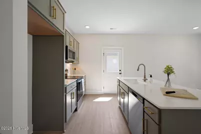 304 S Sycamore Street, Fremont, NC 27830 - Photo 7