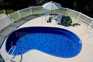 201 Shipwreck Ln, Emerald Isle, NC 28594 - Photo 3