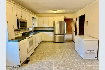 2498 Carolina 53, Elizabethtown, NC 28337 - Photo 13