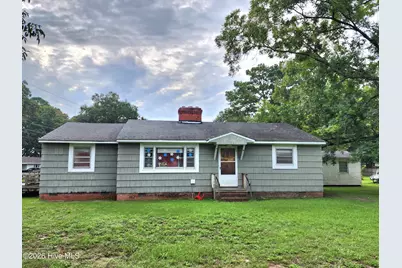 540 Saint David Street, Grifton, NC 28530 - Photo 1