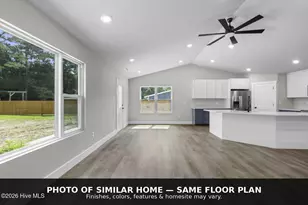 626 Bright Harvest Dr, Maysville, NC 28555 - Photo 5