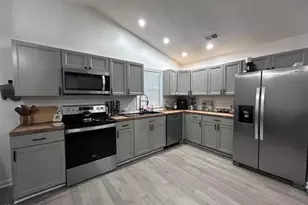 101 Cottonwood Ct, Jacksonville, NC 28546 - Photo 3