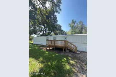 115 Crosslake Lane, Richlands, NC 28574 - Photo 1