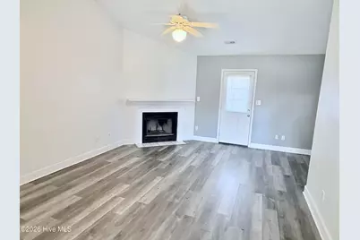 418 Eucalyptus Lane, Jacksonville, NC 28546 - Photo 5