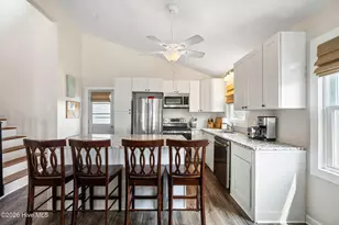 129 S Anderson Blvd, Topsail Beach, NC 28445 - Photo 11