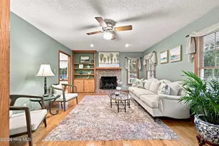 1022 Crosswinds Dr, Elizabeth City, NC 27909 - Photo 3