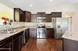 113 Quail Holw Dr, Jacksonville, NC 28540 - Photo 21