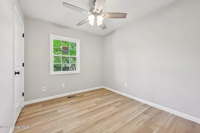 818 Rock Spring Road, Fayetteville, NC 28314 - Photo 17