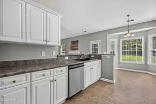 145 Spring Leaf Ln, Jacksonville, NC 28540 - Photo 13