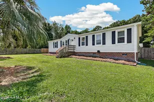 102 Seabird Ln, Sneads Ferry, NC 28460 - Photo 3