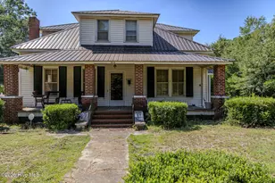602 E Gertrude St, Fairmont, NC 28340 - Photo 9