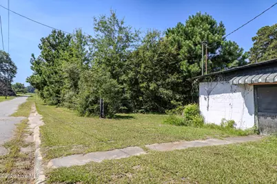 602 E Gertrude Street, Fairmont, NC 28340 - Photo 63
