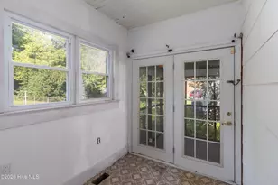 113 E Carteret St, Edenton, NC 27932 - Photo 11