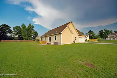 200 Gillcrest Court, Jacksonville, NC 28540 - Photo 41
