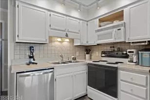 301 Commerce Way, Atlantic Beach, NC 28512 - Photo 5