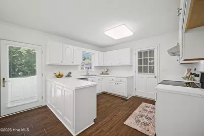 413 Hickory Drive, Elizabeth City, NC 27909 - Photo 11